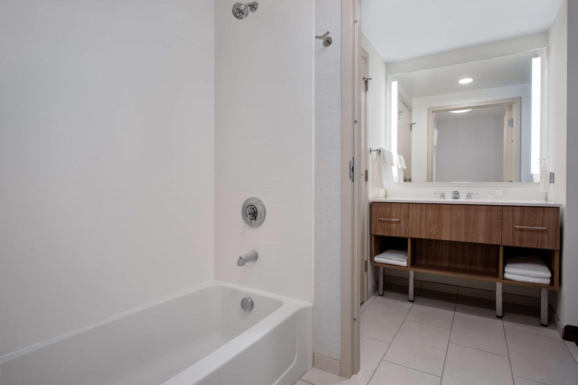 Homewood Suites By Hilton Davidson Exterior foto
